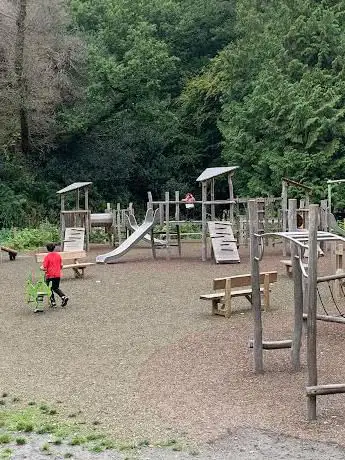 Derrymore woods Play Area