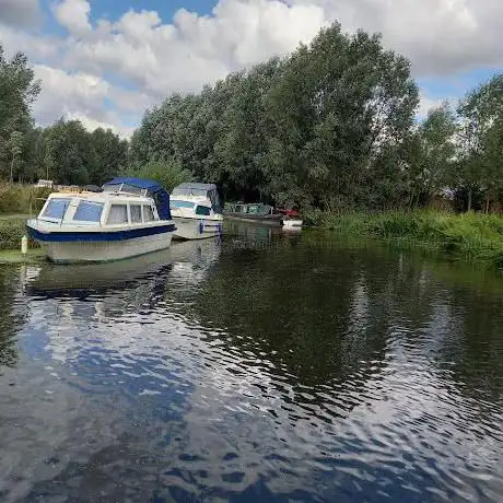 Photo de Chelmer Cruises - Paper Mill Lock