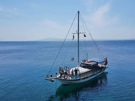 Photo de Cunda Yat Turları - My Dream Yachting