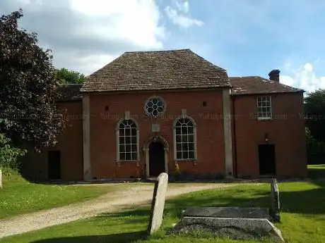 Photo de Bratton Baptist Church