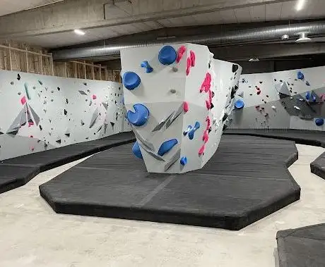 Photo de Urban Boulders