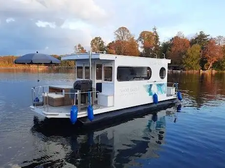 Photo de Float Boat - Das schwimmende Ferienhaus