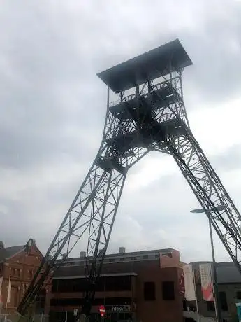 Photo de Uitkijkpunt over de kolenhaven