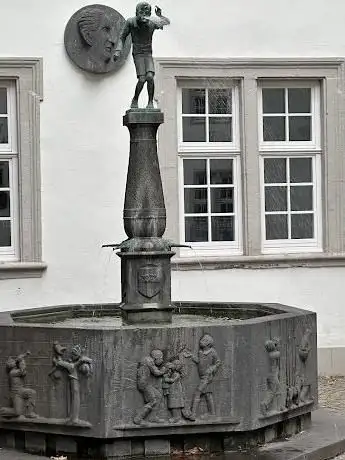 Photo of Schängel Fountain