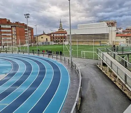 Photo de Estadio LARRABIDE Jolaslekua