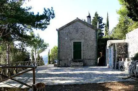Photo de Rifugio della Forestale