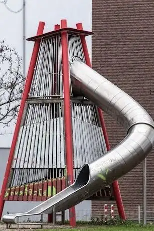 Photo de Spielplatz Bollwerkstraße
