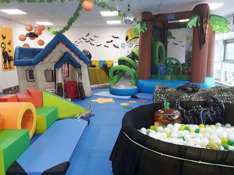 Photo de Just Imagine Parties & Play