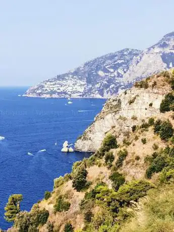 Photo de Viewpoint.6-Amalfi Dr