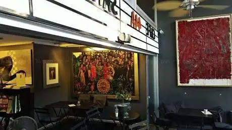 Photo de 44A Art Gallery & Cafe
