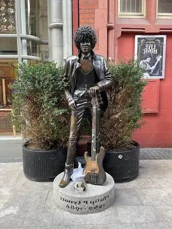 Photo de Thin Lizzy Statue
