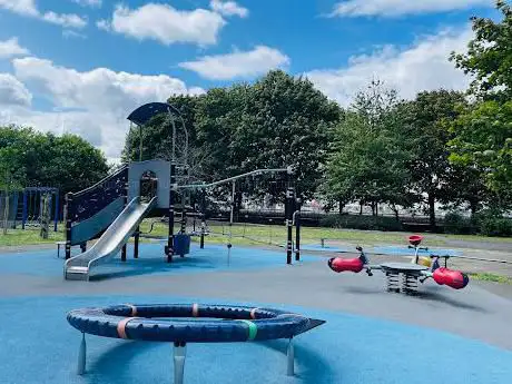 Photo de Dagmar Court Playground