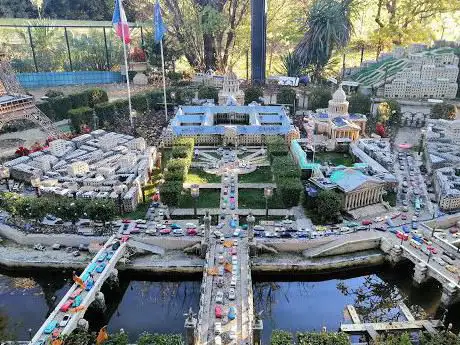 Photo de Le Petit-Paris Miniature