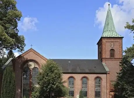 Photo de St. Petri Kirche Oyten - Evangelische Kirchengemeinde