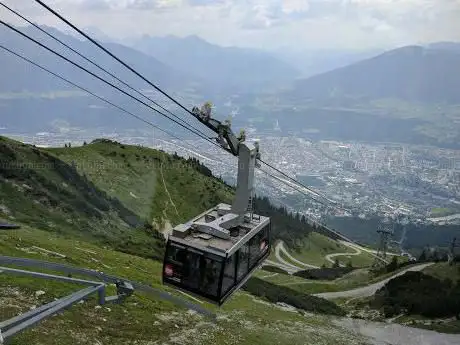 Photo de Nordkette Cable Car