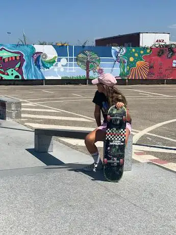 Photo de Feelgood The Academy - Snowboard  Skateboard, Surfskate, Kitesurf scuola