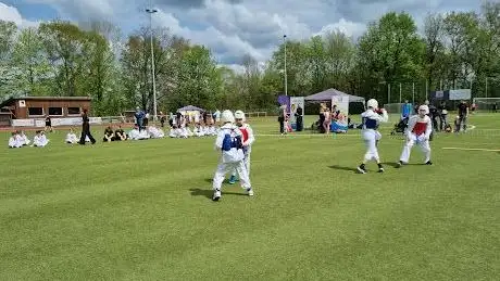 Photo de Sportplatz am Stadtpark