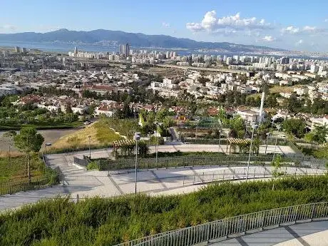 Photo de Ahmet Taner Kışlalı Parkı