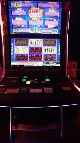 Photo de Casino Resort - Spielhalle