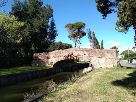 Photo de Ponte romano di San Fradiano
