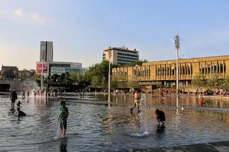 Photo de City Park Mirror Pool and Fountain
