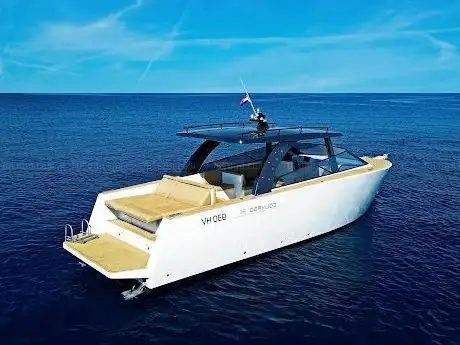 Photo de HVAR CHARTER - Luxury Boat Tours Blue Cave Excursion Private Boat Tours Transfers & Taxi from Hvar