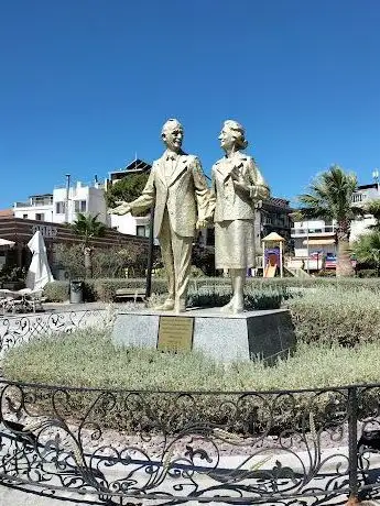 Photo de İsmet İnönü Anıtı