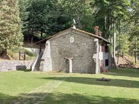 Photo de Abbey of San Salvatore in Fontana Taona