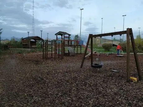Photo de PARKOUR Spot Plaine De Jeu