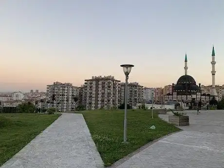 Photo de Neşet Ertaş Parkı