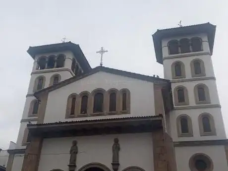 Photo de Iglesia de San Andrés de El Entrego