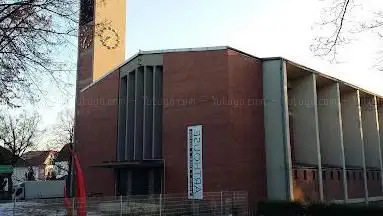 Photo de Arthouse Galerie + Atelier + Location