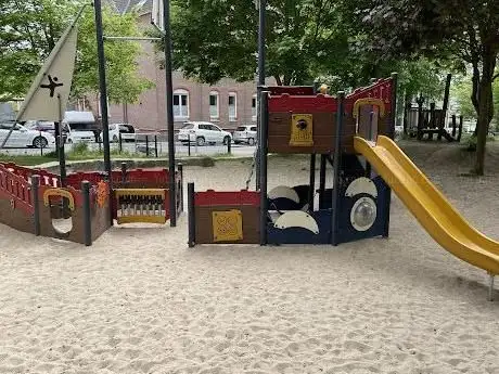 Photo de Spielplatz Ruhrstraße