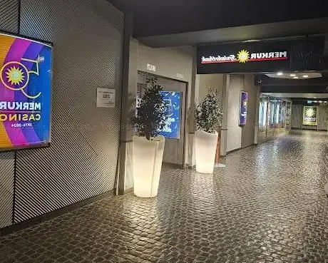 Photo de MERKUR SPIELHALLE Hannover