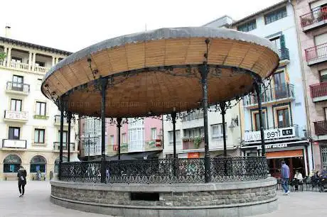 Photo de Zarauzko Turismo Bulegoa - Oficina de Turismo de Zarautz - Tourism Office of Zarautz