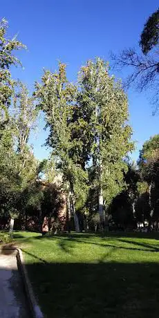 Photo de Huérfanos de la Guardia Civil Garden