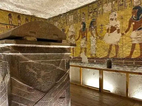 Photo de Tomb of Ay (WV 23)