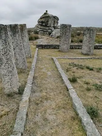 Photo de Fraga dos Tres Reinos