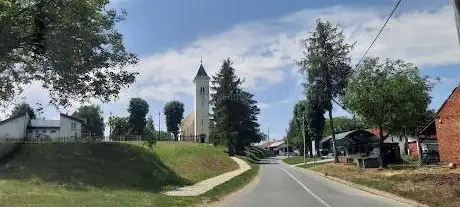 Photo de Church of the Most Holy Trinity