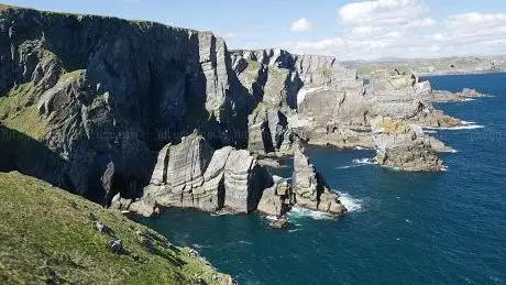 Photo de Mizen Head Bridge(Droichead Cheann Mizen)