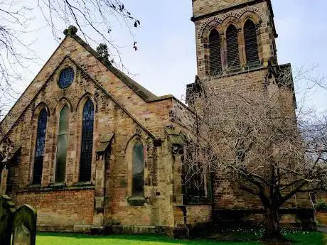 Photo de Holy Trinity Church - Parish Church