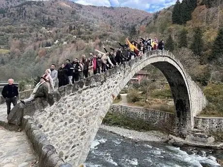 Photo de Merit Tour