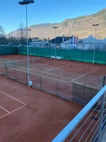 Photo de Tennis Gerhard Tscherms (Tennis & Padel)