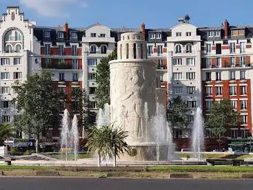 Photo de Jardin du rond-point de la Porte de Saint-Cloud