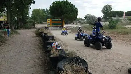 Photo de Camargue Loisirs quad Paintball
