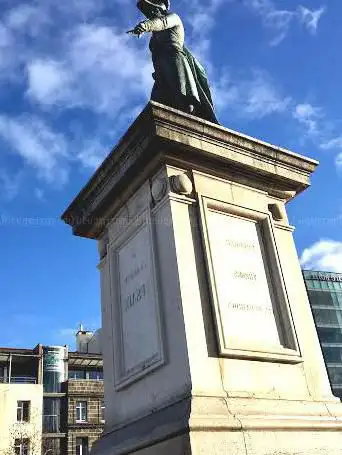 Photo de Statue of General Desaix