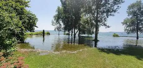 Photo de Plage de Monruz