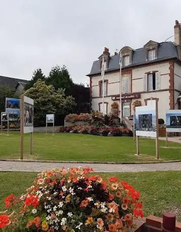 Photo de Tourist Office