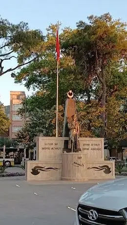 Photo de Atatürk Anıtı