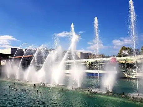Photo de Fuente cibernética Westfield Parquesur